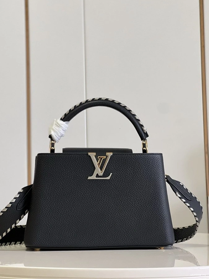 WIS MM LOUIS CAPUCINES VUITTON 0904